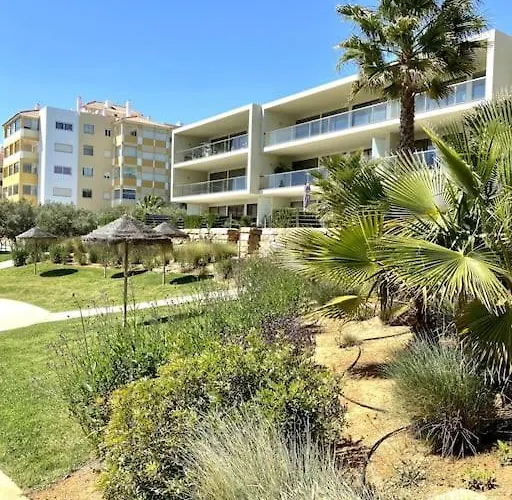 New Stunning Ocean Aprt In 